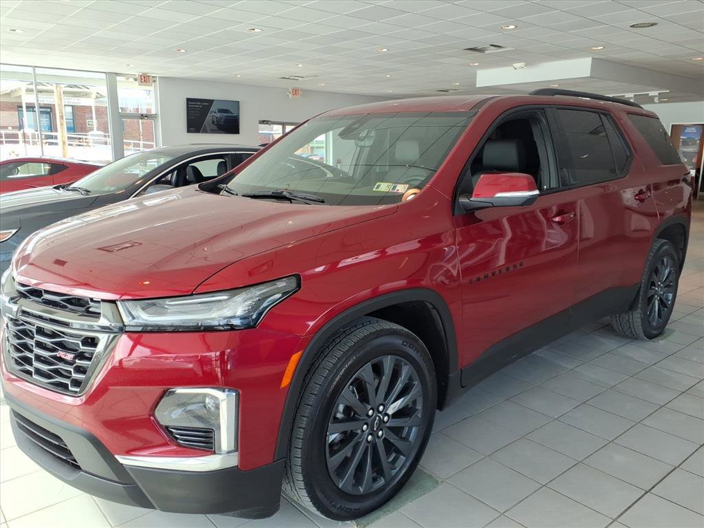 Certified 2023 Chevrolet Traverse RS w/ LPO, Floor Liner Package image 5