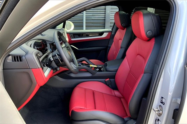 New 2026 Porsche Cayenne E-Hybrid Coupe image 5