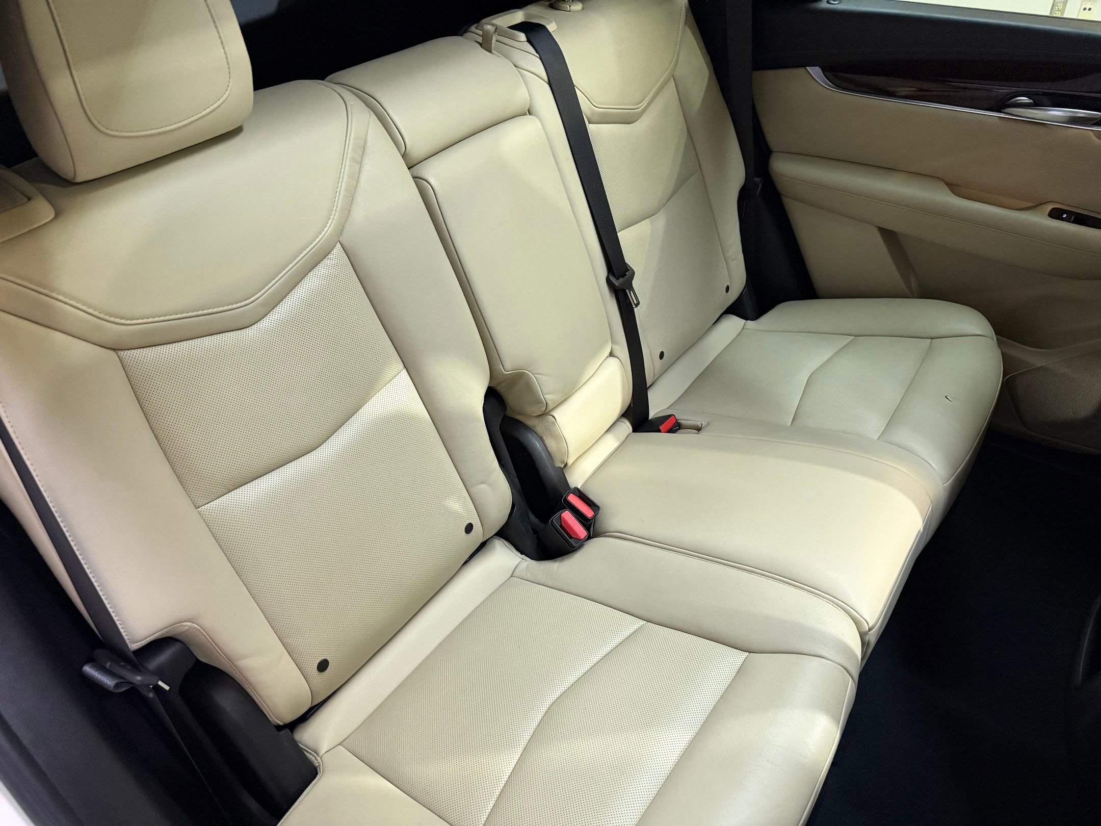 Used 2018 Cadillac XT5 Premium Luxury image 47