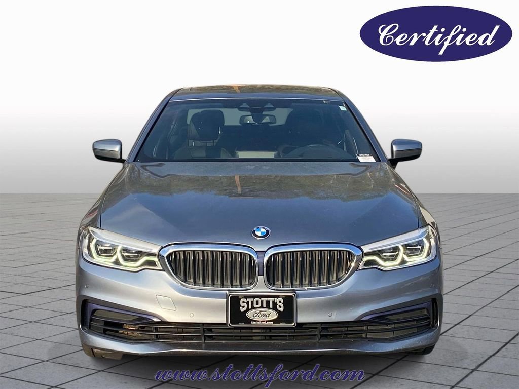 Used 2019 BMW 540i xDrive w/ Executive Package AWD/4WD image 2