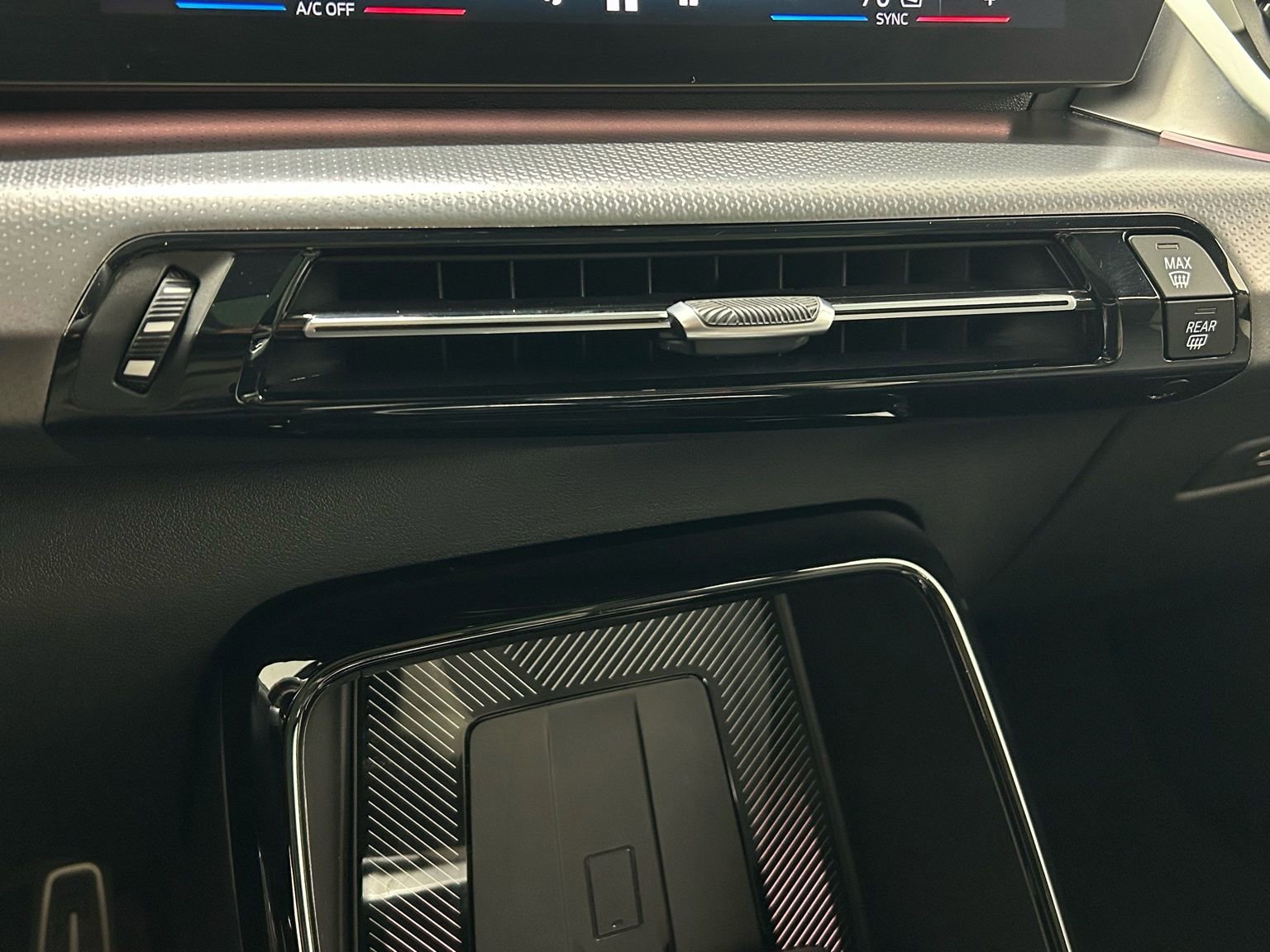 Used 2025 BMW X2 M35i image 18