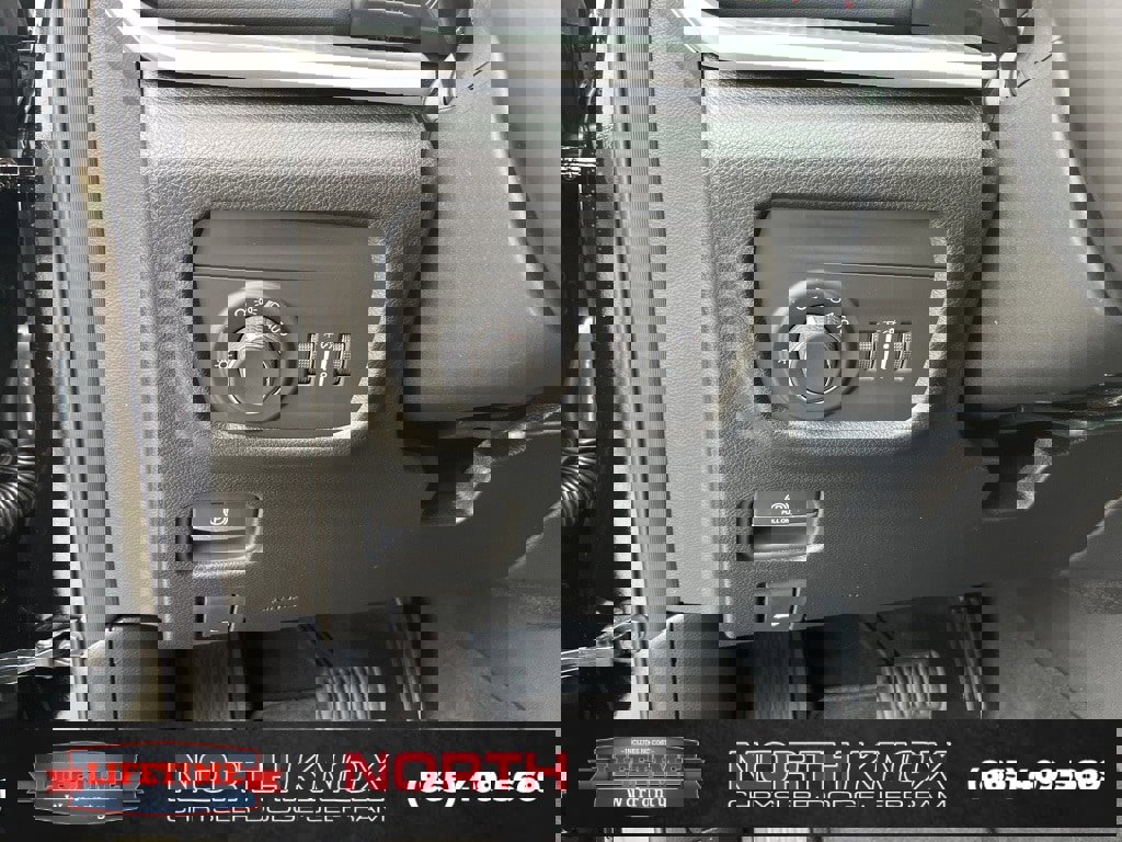 New 2025 Jeep Grand Cherokee L Altitude image 7