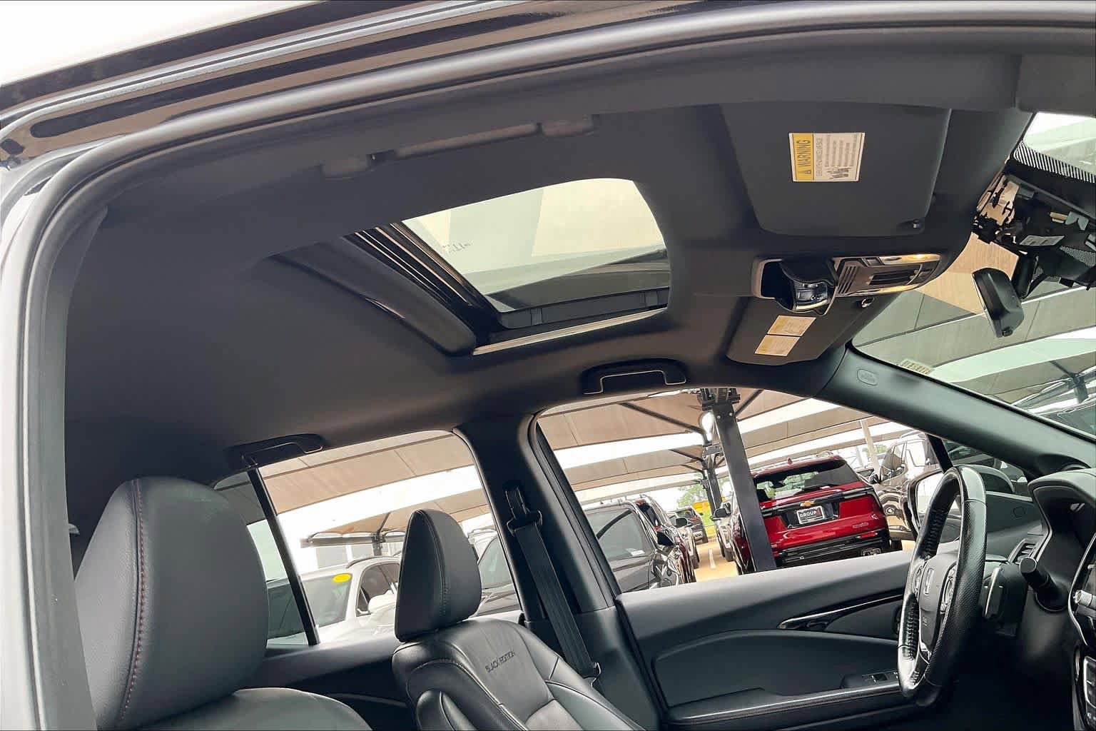 Used 2021 Honda Ridgeline Black Edition image 14