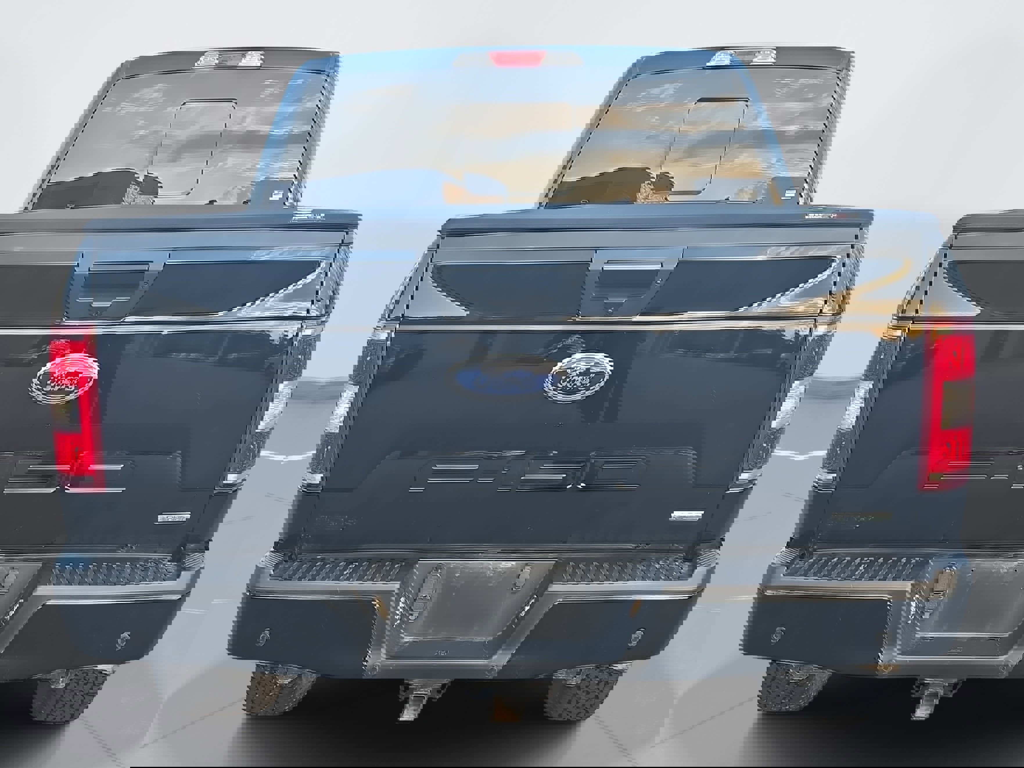 Used 2018 Ford F150 XLT w/ Equipment Group 302A Luxury image 7