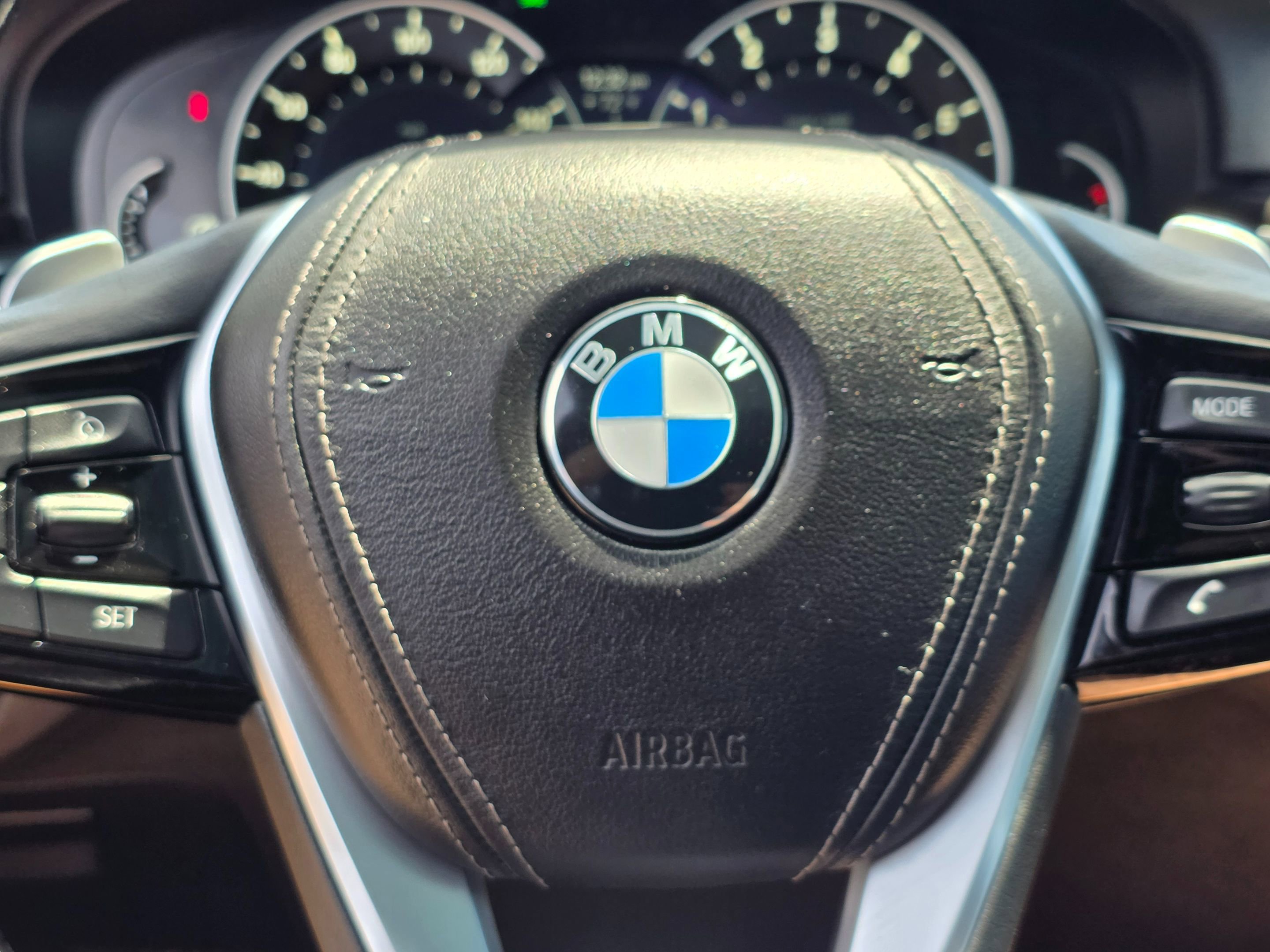 Used 2018 BMW 530i RWD image 28