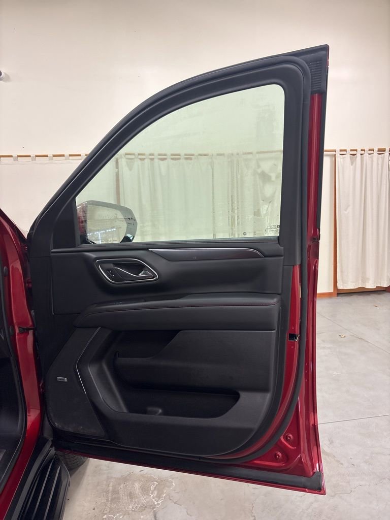 Used 2023 Chevrolet Tahoe RST w/ Luxury Package image 34