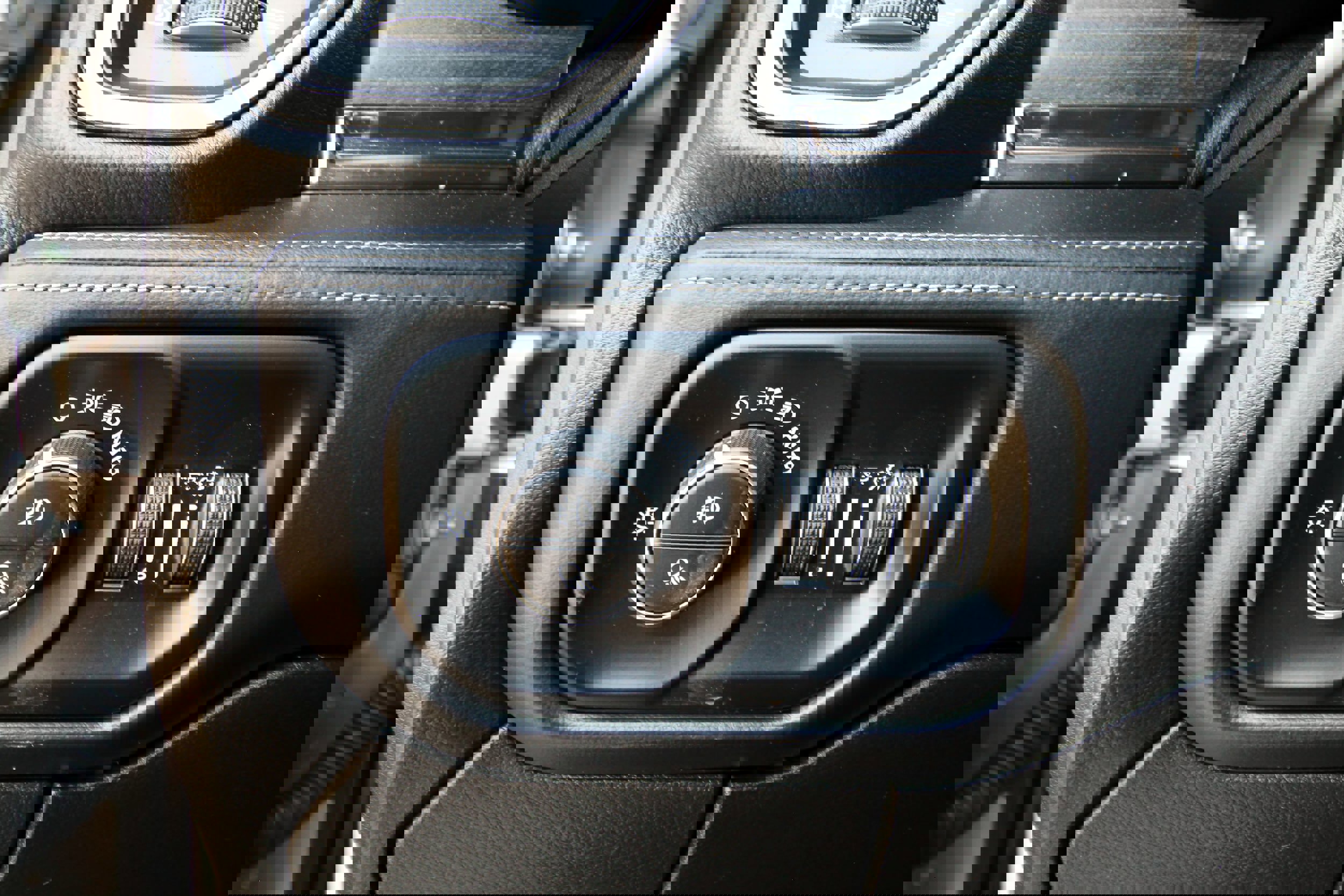 Used 2022 RAM 3500 Limited w/ Night Edition image 27