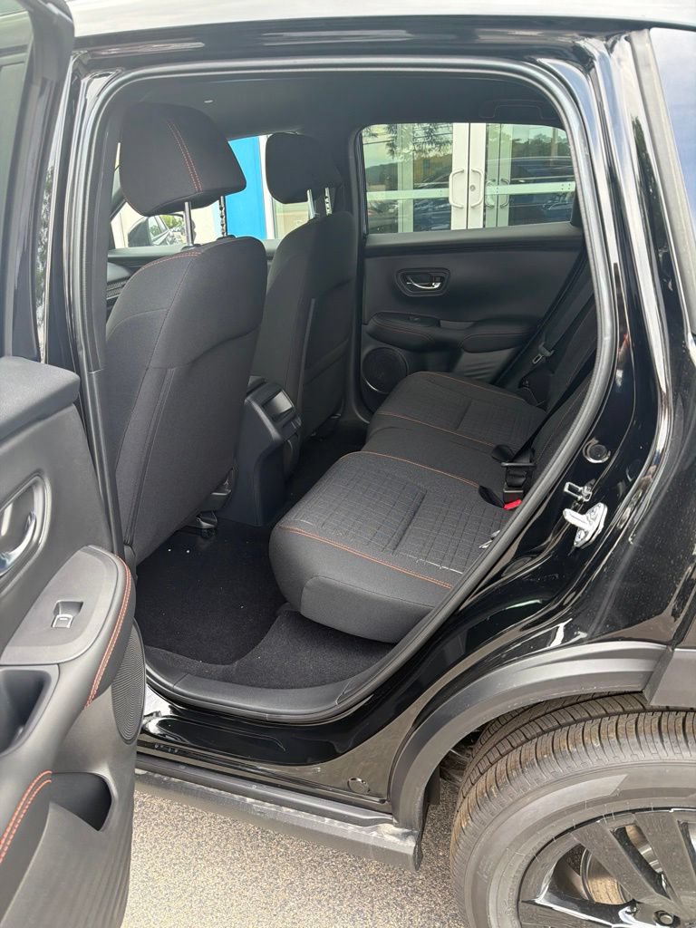 New 2027 Honda HR-V Sport image 9