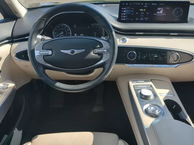 Used 2022 Genesis GV70 2.5T w/ Advanced Package AWD/4WD image 14