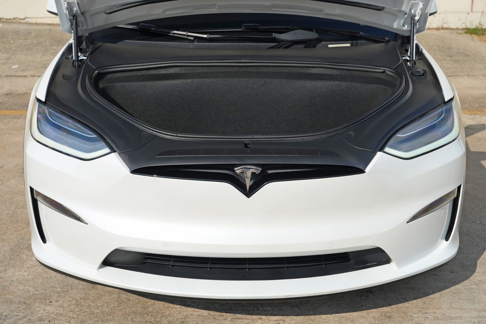 Used 2022 Tesla Model X Plaid AWD/4WD image 8