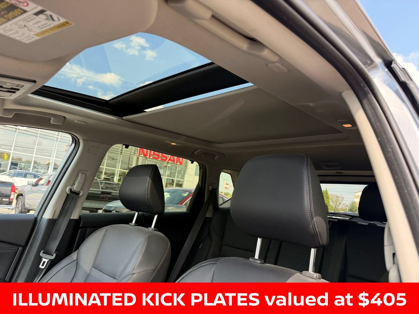 Certified 2025 Nissan Rogue Platinum w/ Tech Package AWD/4WD image 28