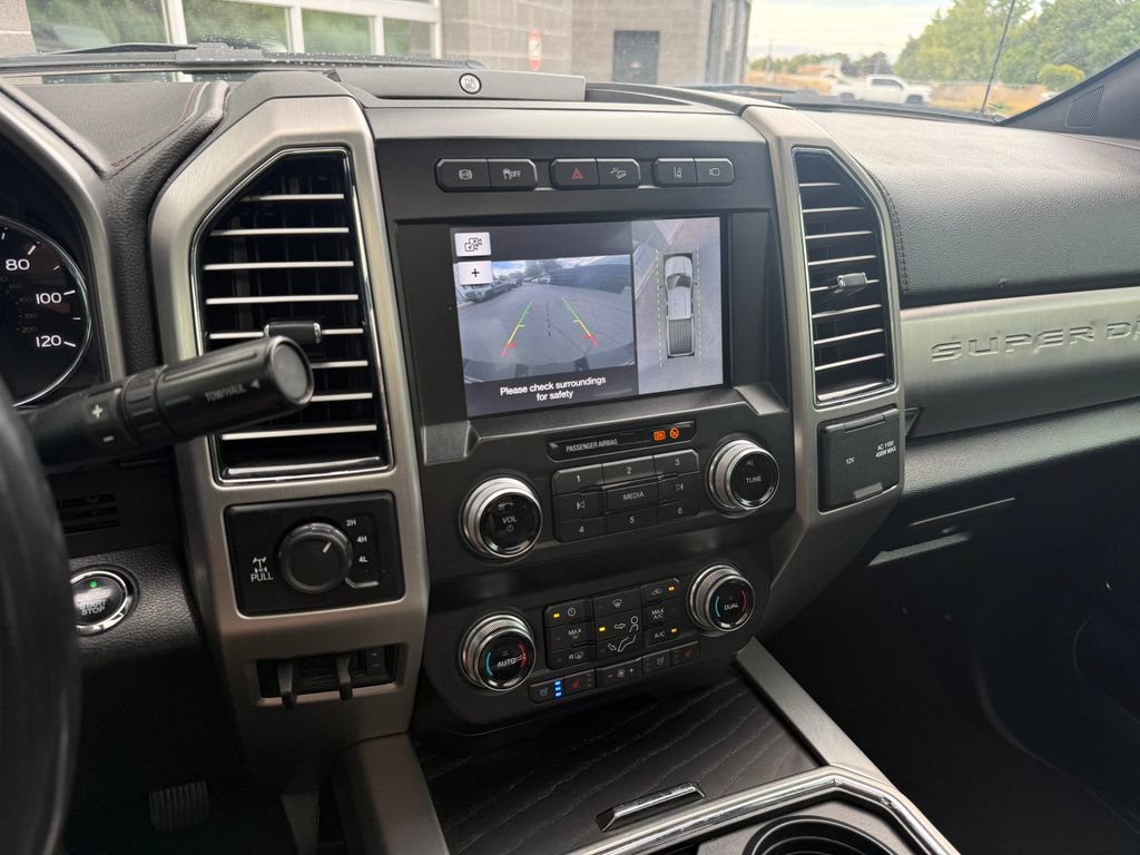 Used 2019 Ford F350 Platinum w/ Platinum Ultimate Package AWD/4WD image 25