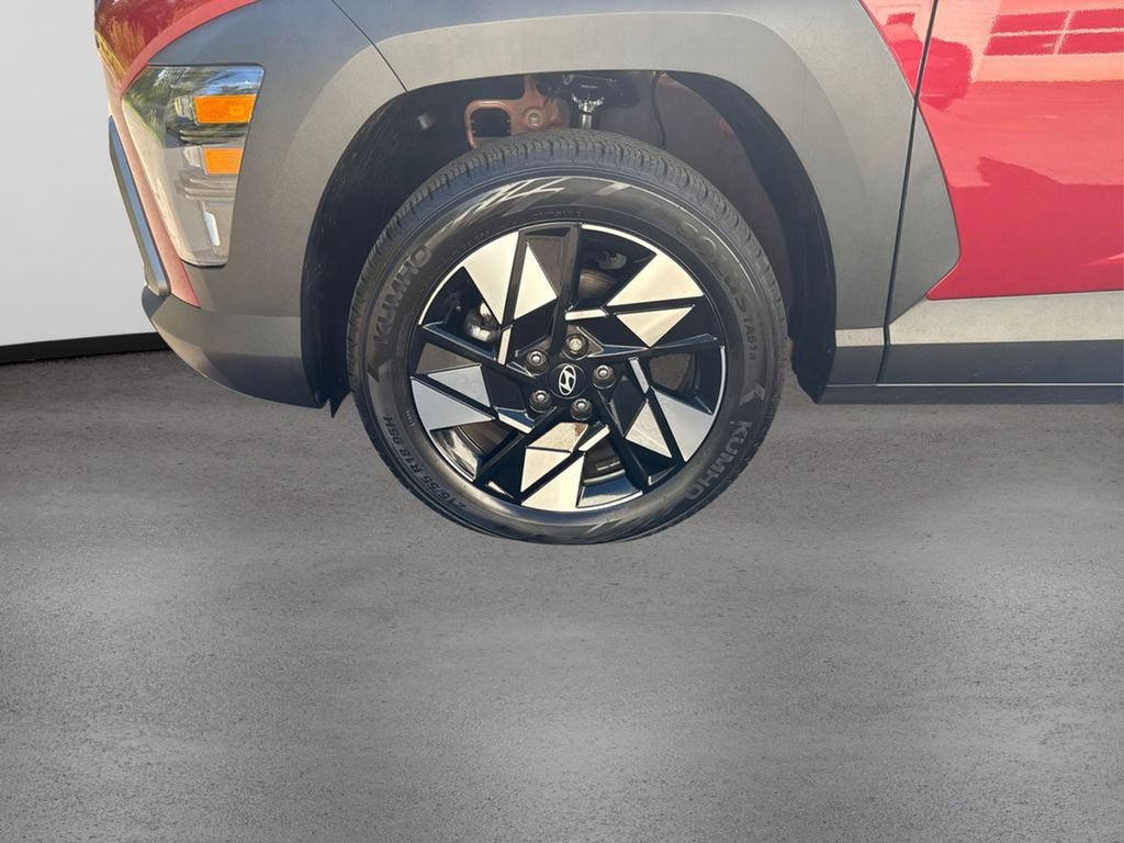 Used 2024 Hyundai Kona SEL image 12
