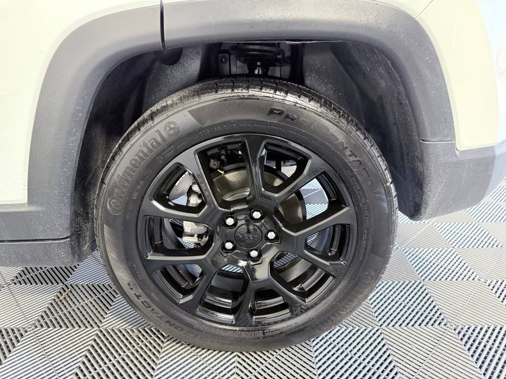 Used 2022 Jeep Compass Altitude image 27