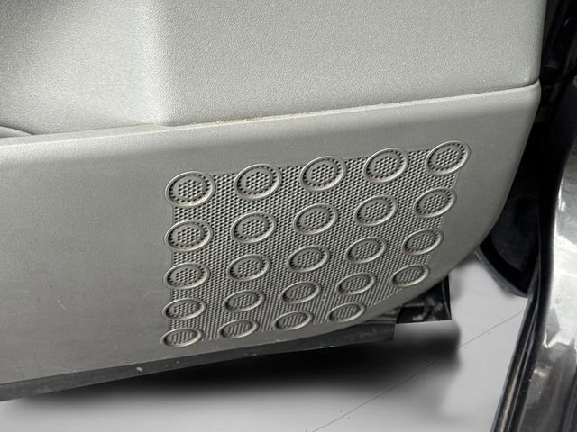 Used 2006 Nissan Titan SE RWD image 42