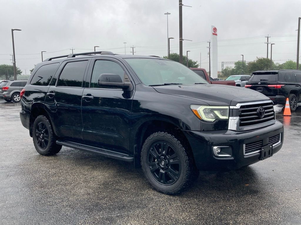 Used 2020 Toyota Sequoia TRD Sport w/ TRD Sport Premium Package RWD image 3