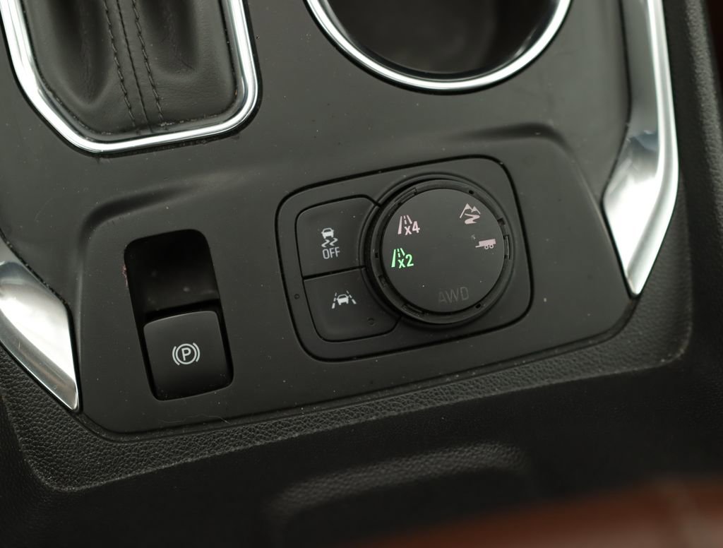 Used 2019 Chevrolet Traverse High Country image 18