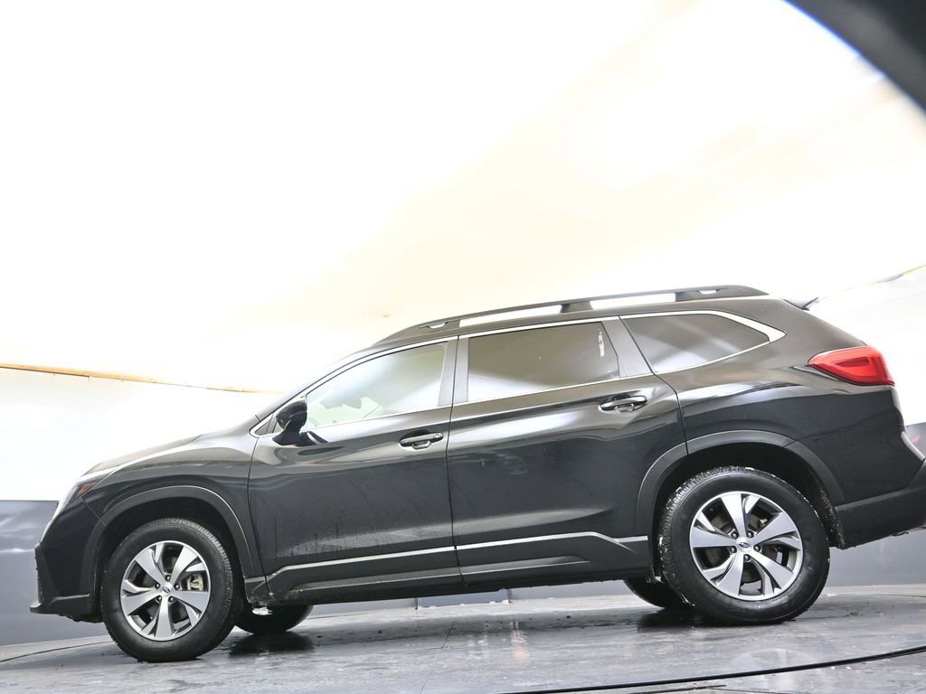 Used 2024 Subaru Ascent Premium w/ Convenience Package image 31