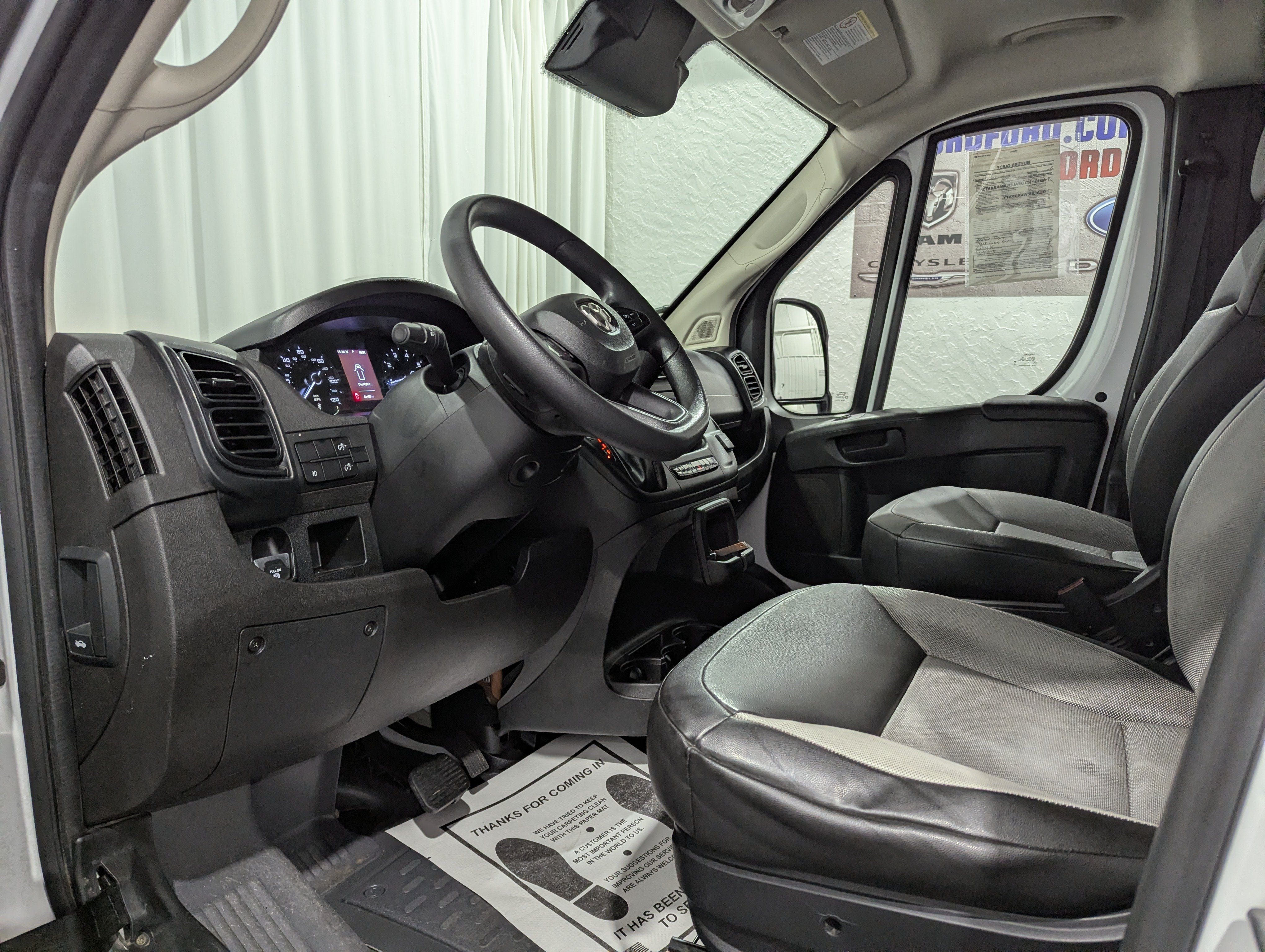 Used 2024 RAM ProMaster 2500 w/ Convenience Group FWD image 15