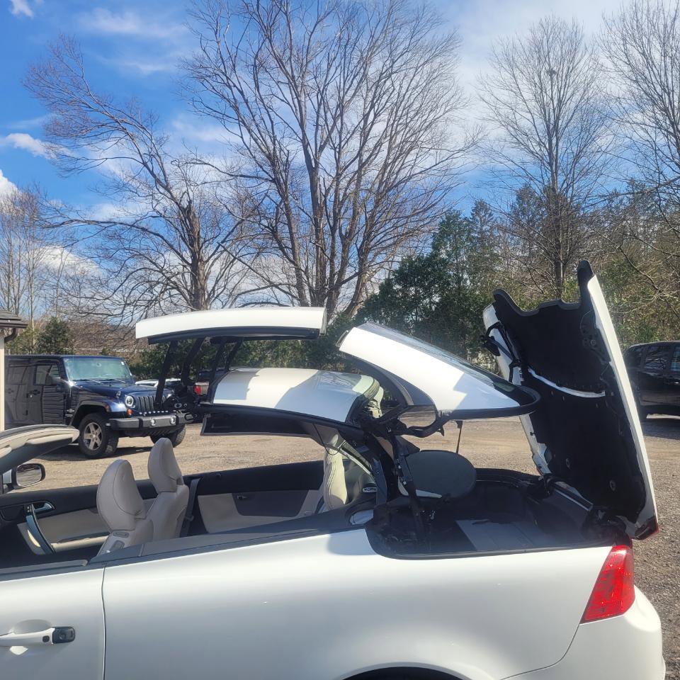 Used 2013 Volvo C70 T5 FWD image 12