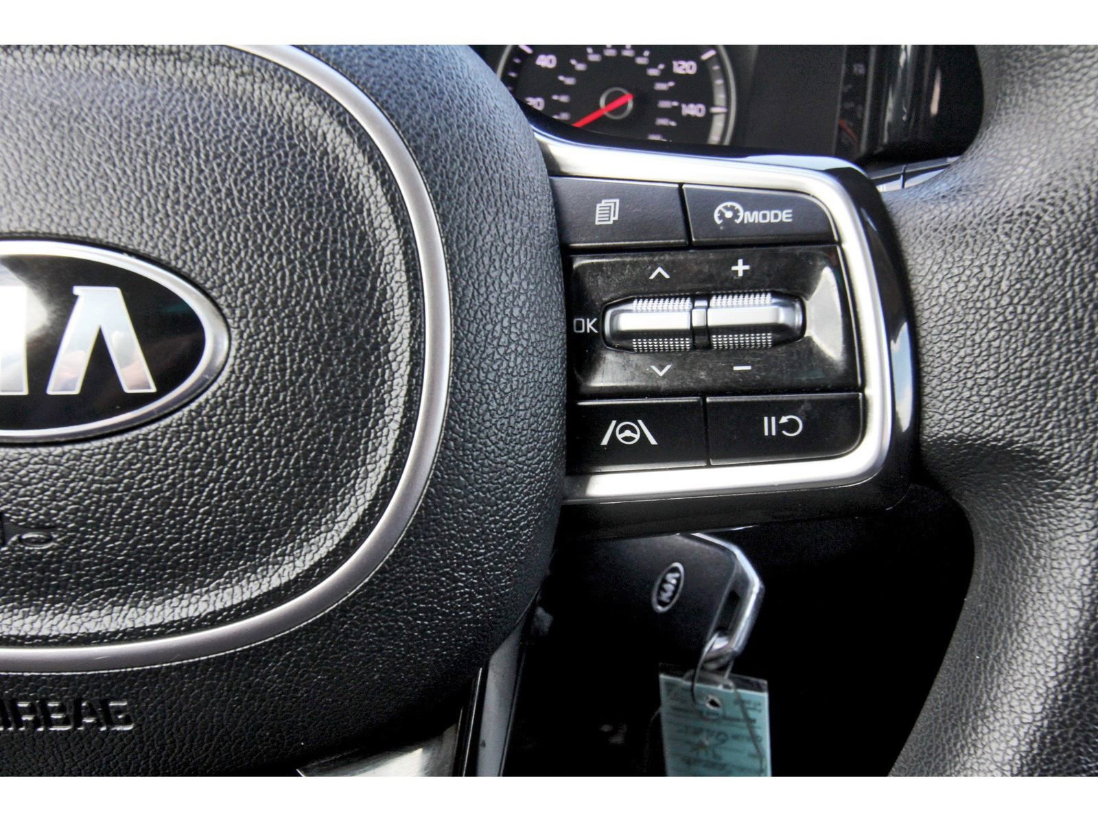 Used 2021 Kia Sorento LX image 19