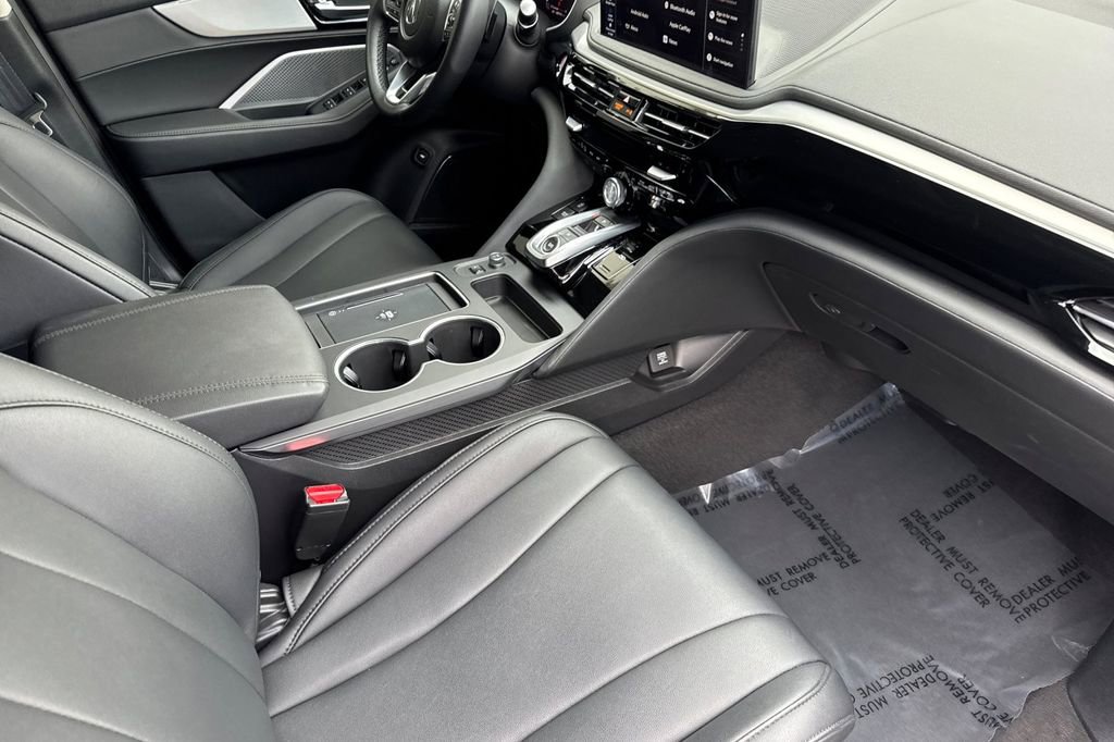 Certified 2025 Acura MDX FWD image 21