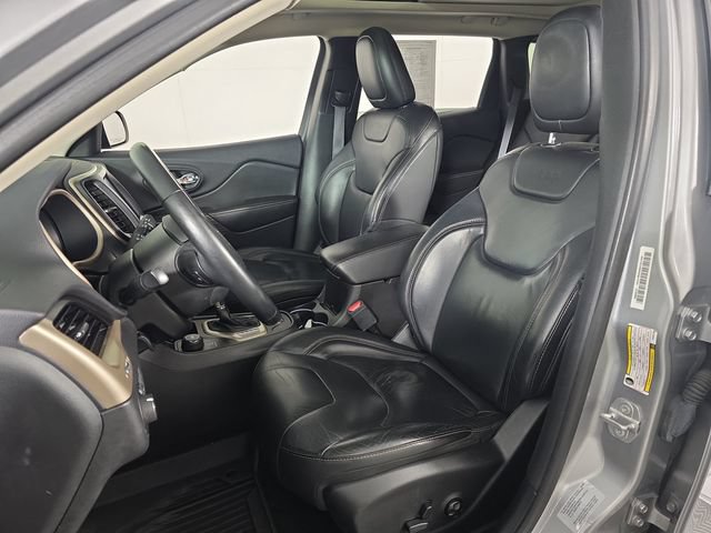 Used 2017 Jeep Cherokee High Altitude AWD/4WD image 25