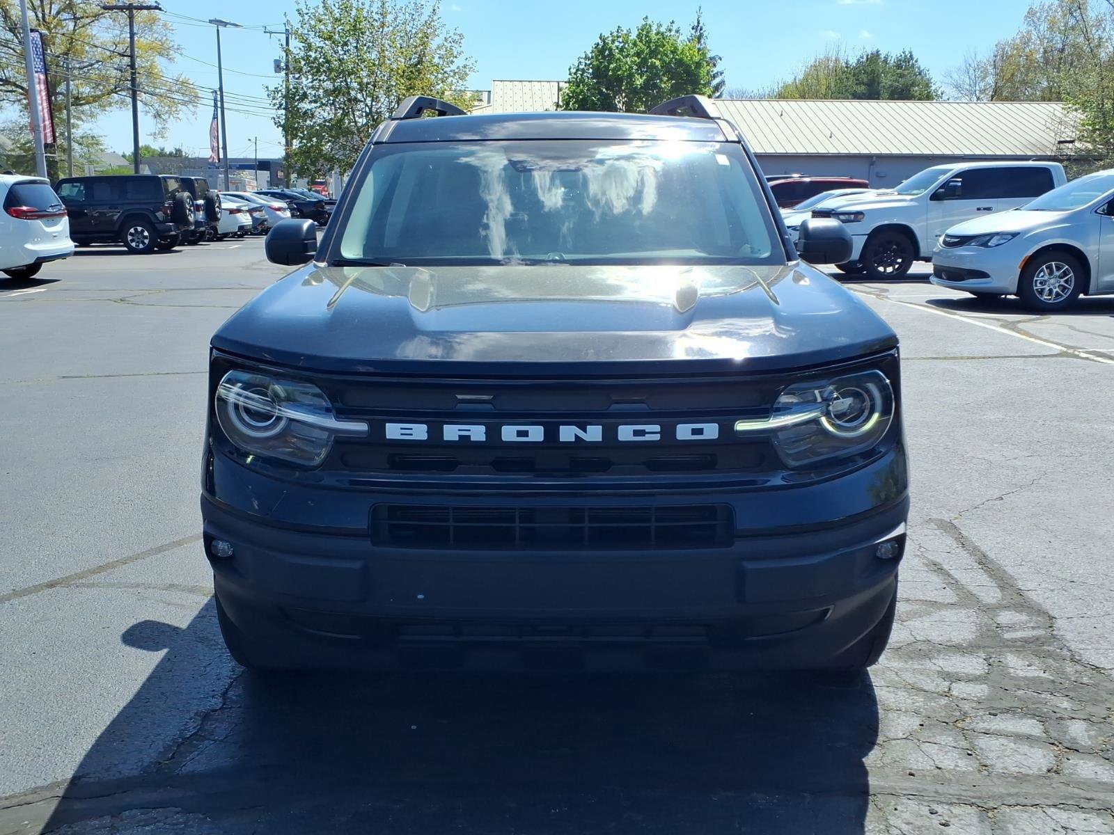 Used 2023 Ford Bronco Sport Outer Banks w/ Tech Package AWD/4WD image 2