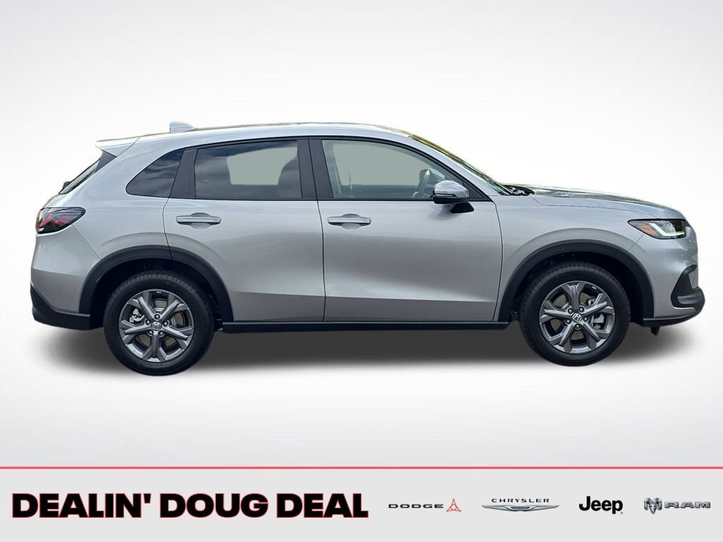 Used 2026 Honda HR-V LX image 7