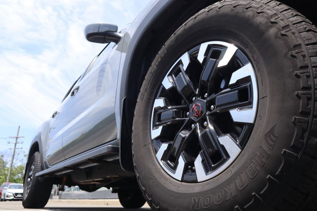 Certified 2024 Nissan Frontier PRO-4X w/ Off-Road Protection Package AWD/4WD image 10