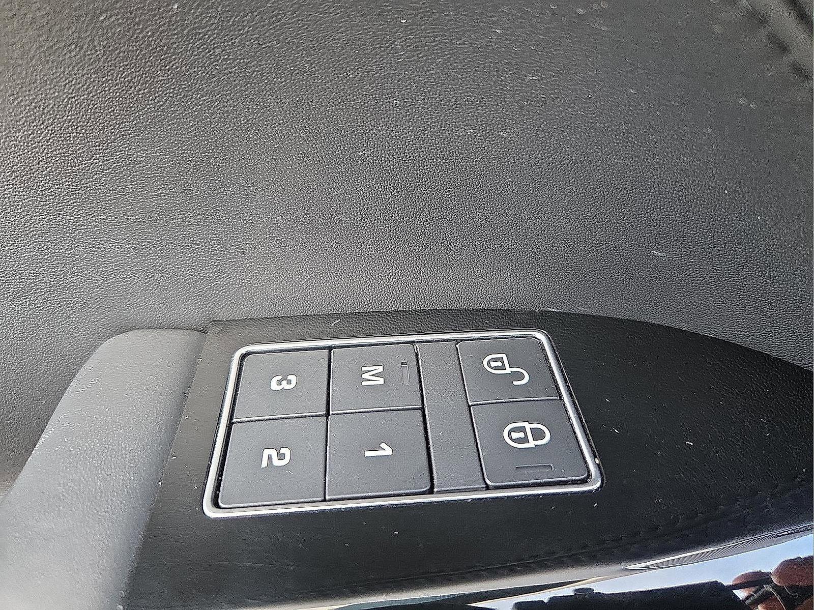 Used 2018 Land Rover Range Rover Sport Supercharged image 15