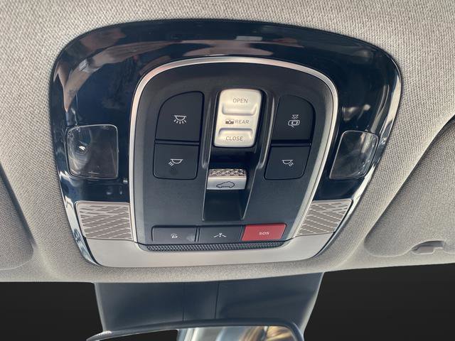 Used 2022 Hyundai Palisade Limited image 43