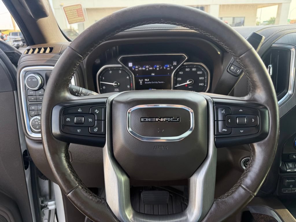Used 2023 GMC Sierra 3500 Denali w/ Denali Ultimate Package AWD/4WD image 30