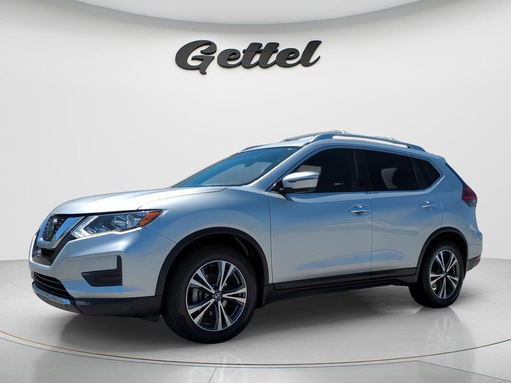 Certified 2020 Nissan Rogue SV w/ Premium Package FWD image 2