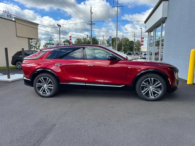 New 2026 Cadillac Lyriq Premium Luxury w/ LPO, Floor Liner Package AWD/4WD image 2
