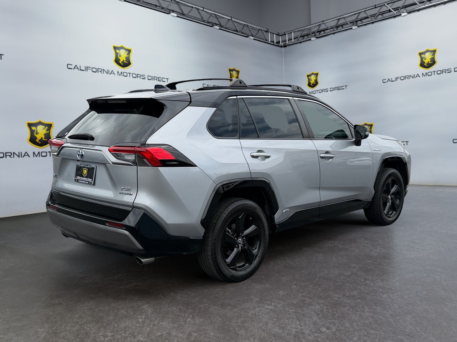 Used 2020 Toyota RAV4 XSE w/ XSE Grade Weather Package AWD/4WD image 5