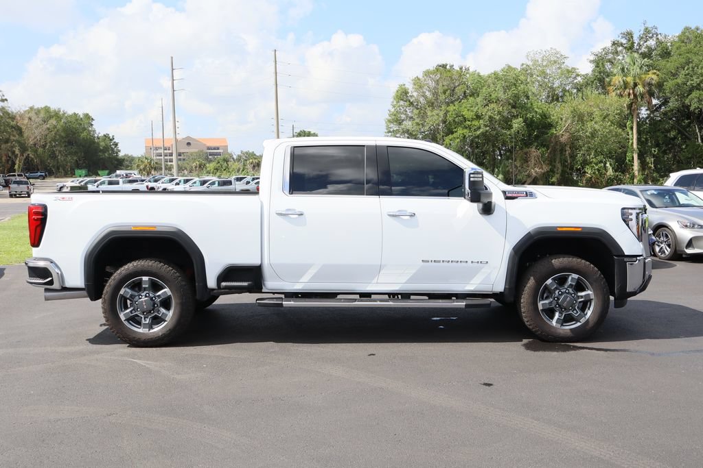 Certified 2026 GMC Sierra 2500 SLT w/ SLT Premium Package AWD/4WD image 10