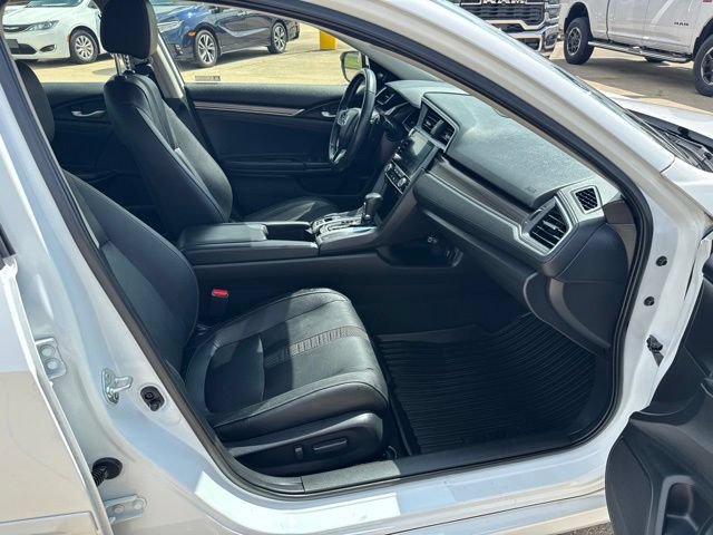 Used 2019 Honda Civic Touring image 27
