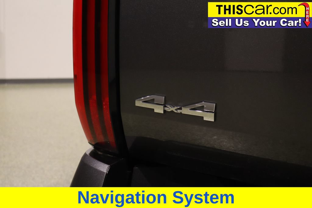 Used 2024 Toyota Tundra Limited w/ Power Package AWD/4WD image 18