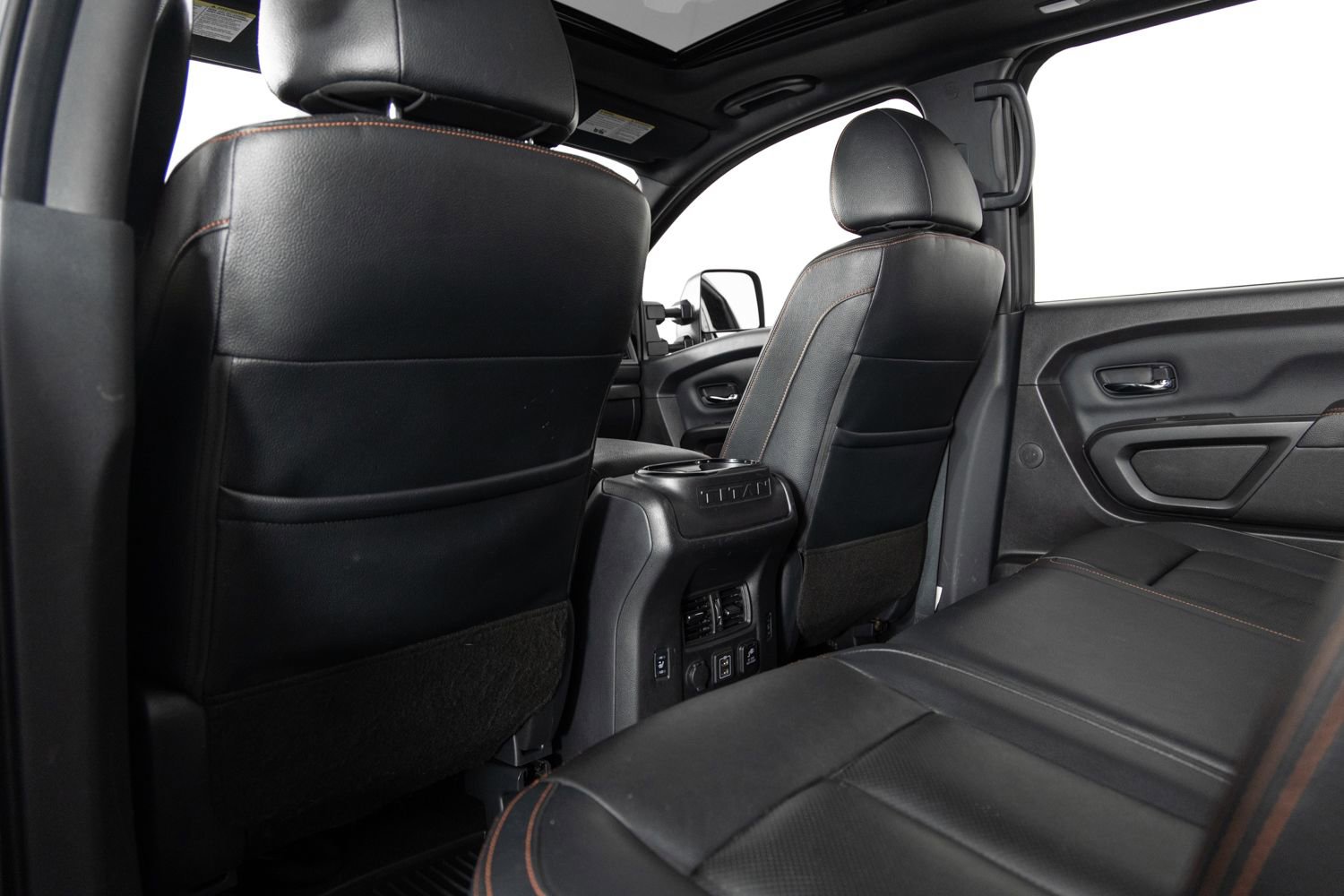 Used 2021 Nissan Titan PRO-4X w/ Pro-4x Convenience Package image 20