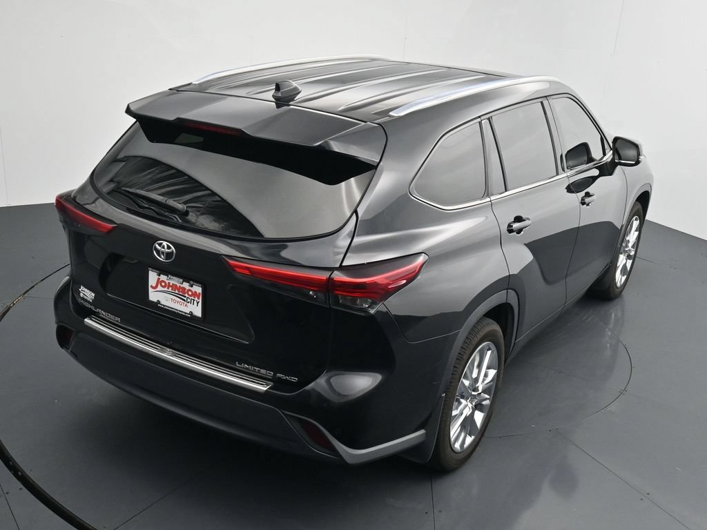 Used 2020 Toyota Highlander Limited AWD/4WD image 32