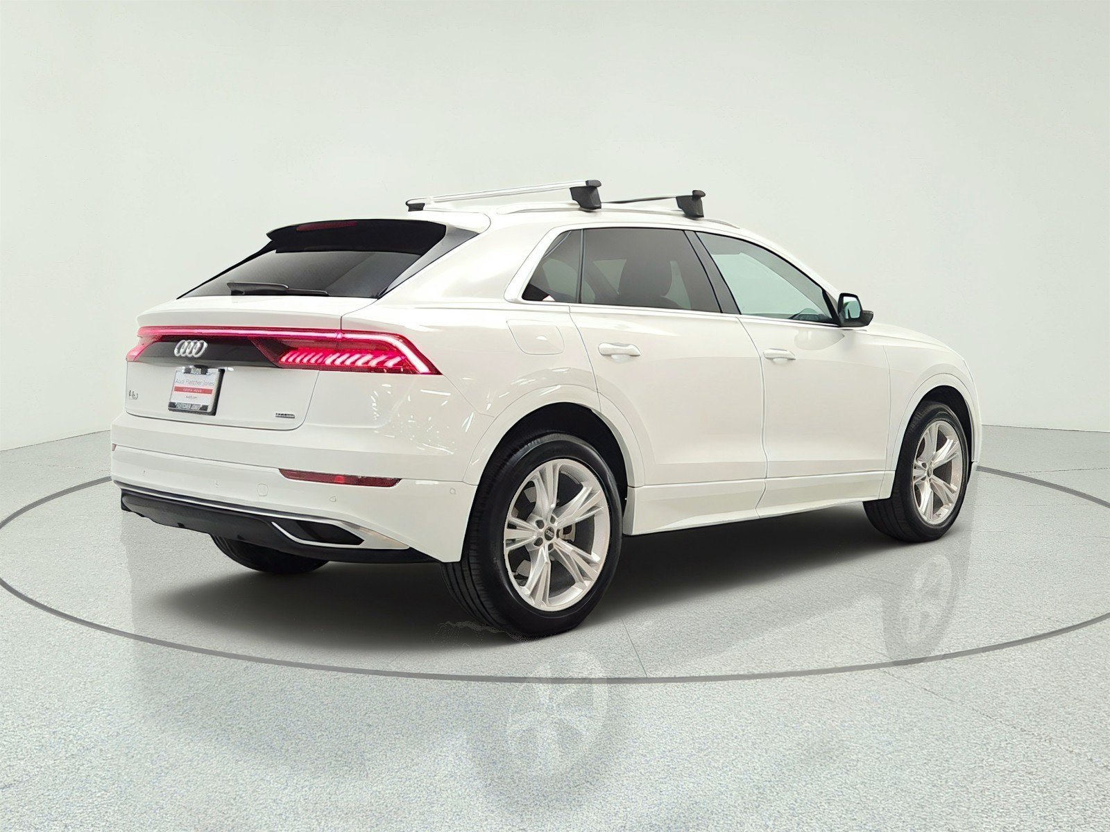 Used 2023 Audi Q8 Premium w/ Convenience Package AWD/4WD image 5
