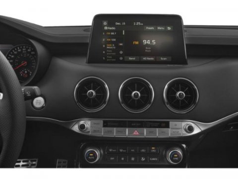 Used 2018 Kia Stinger GT image 13