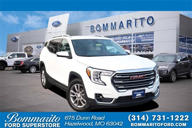 Used 2024 GMC Terrain SLT