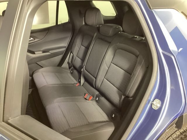 Used 2025 Chevrolet Equinox LT AWD/4WD image 30