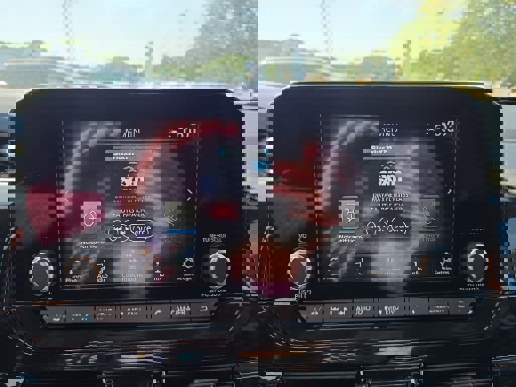 New 2025 Nissan Pathfinder SV image 25