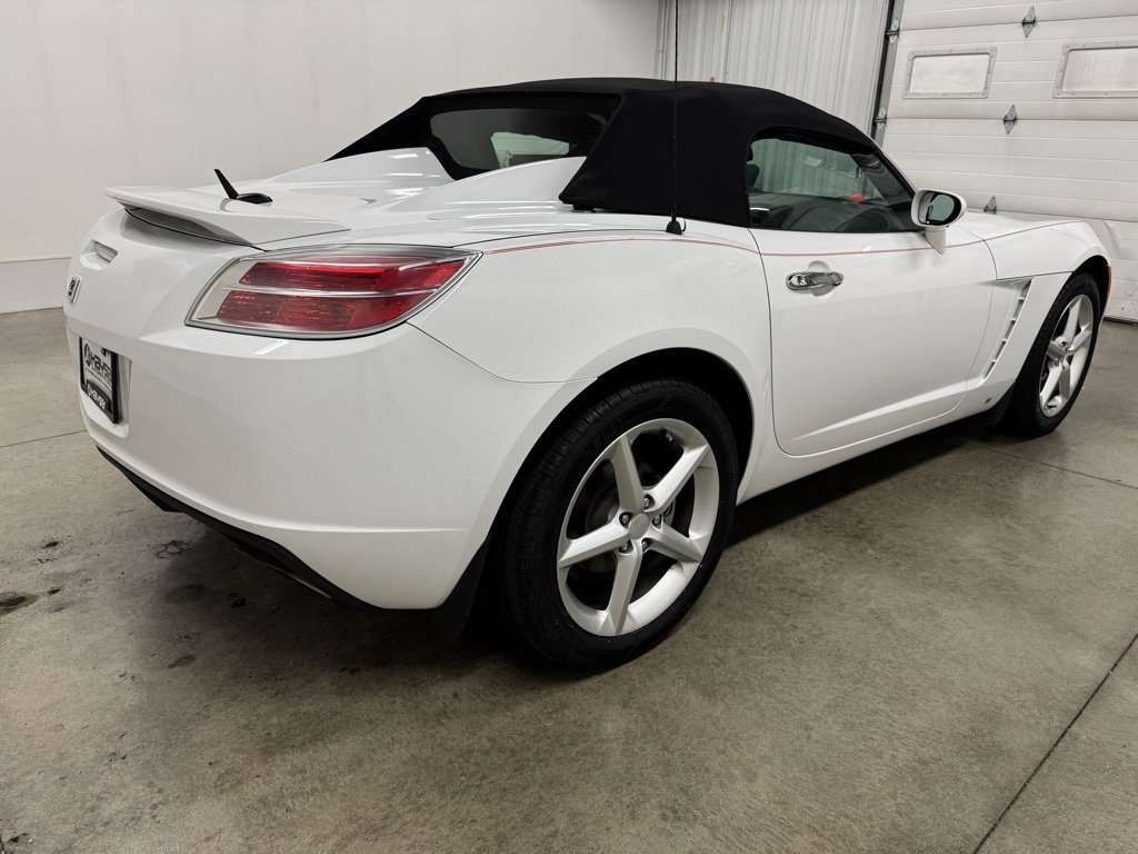 Used 2007 Saturn Sky w/ Premium Trim Pkg image 12