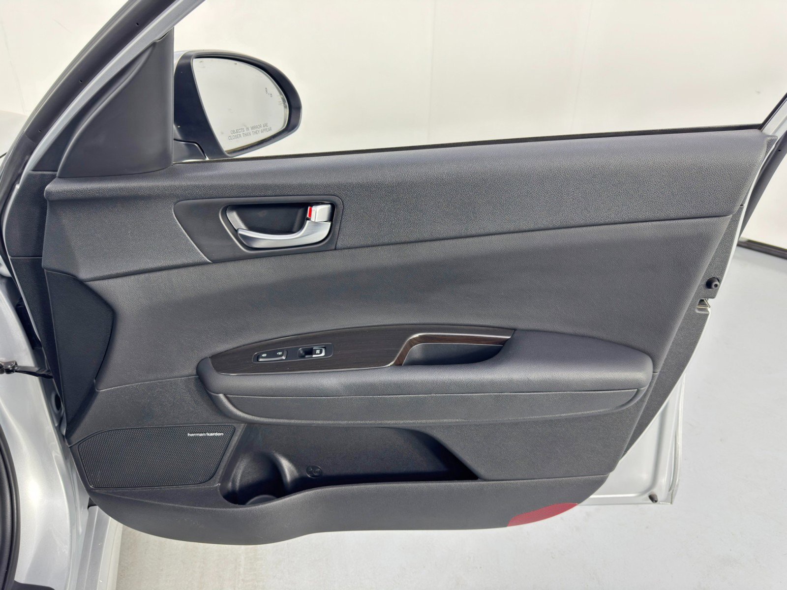 Used 2020 Kia Optima Premium image 41