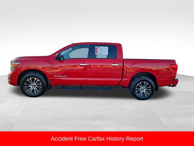 Used 2021 Nissan Titan SV w/ SV Convenience Package image 4