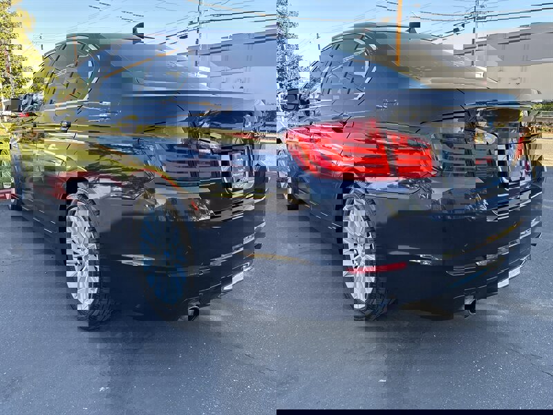 Used 2011 BMW 535i Sedan RWD image 9